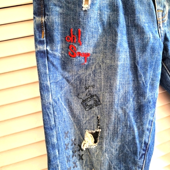 American Eagle Oilutfiters Made to Last Distressed Hand Painted Jeans Size 31 - Picture 2 of 13